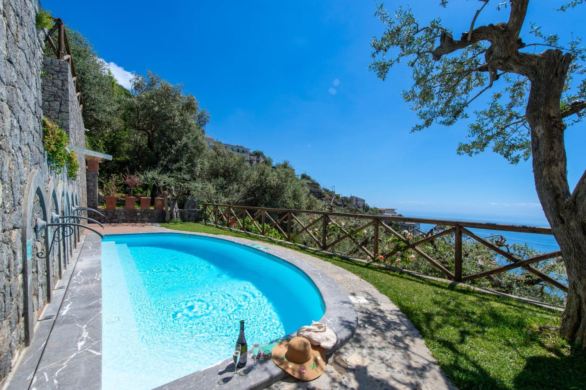 Le Contrade By Sosore Holiday Homes -Amalfi Coast Furore Pokoj fotografie